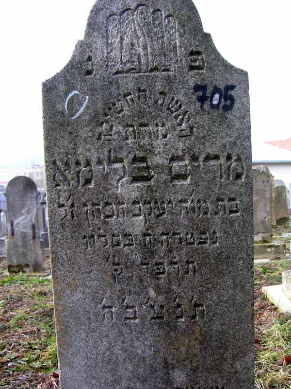 Grave 705