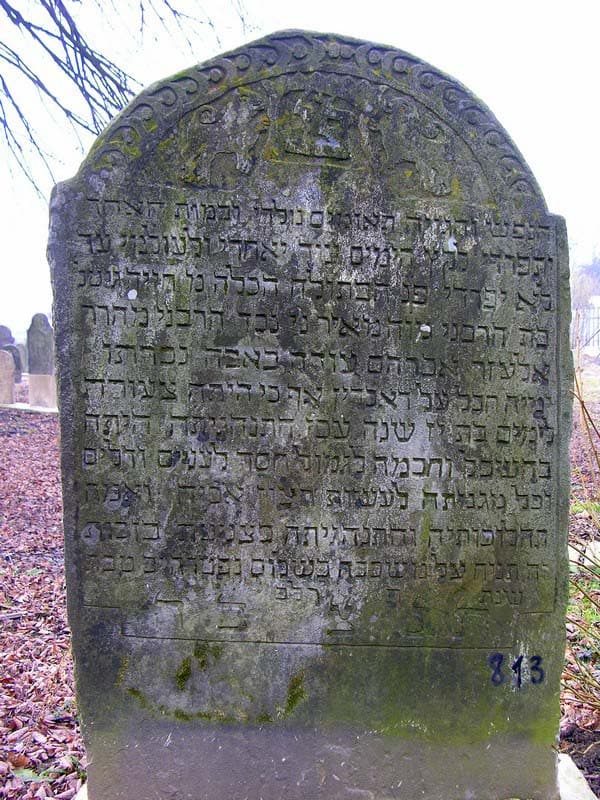Grave 813