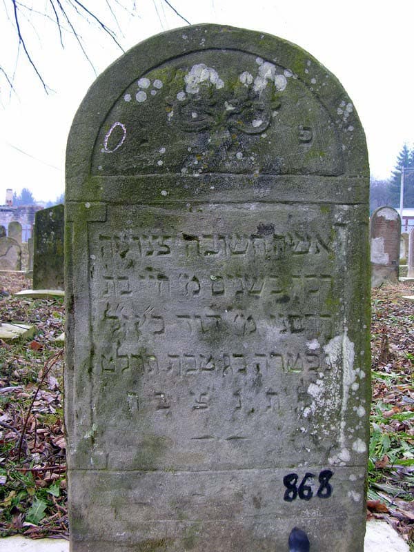 Grave 868