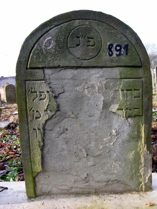 Grave 891