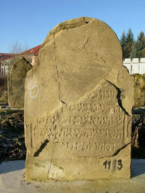 Grave 1113