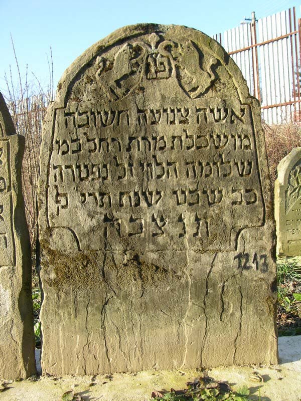 Grave 1213