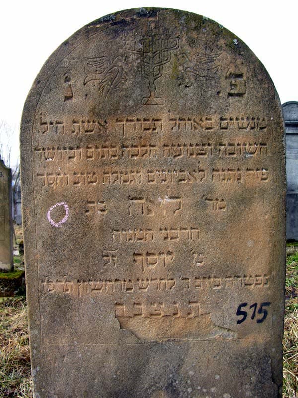 Grave 515