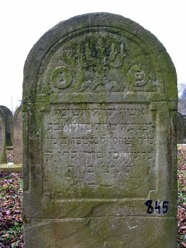 Grave 845