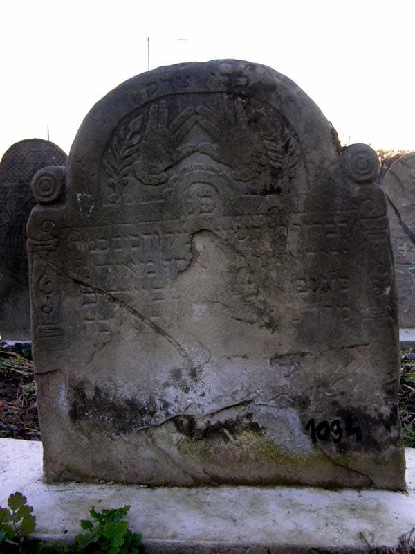 Grave 1034